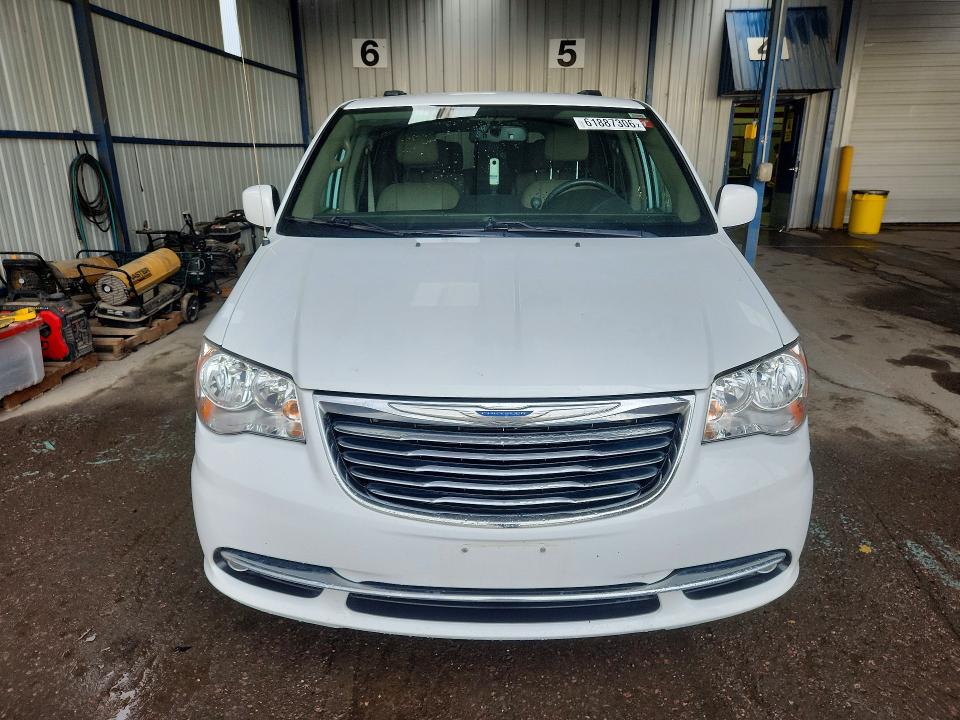 61887306 :رقم المزاد ، 2C4RC1BG5GR288371 vin ، 2016 Chrysler Town & Country مزاد بيع