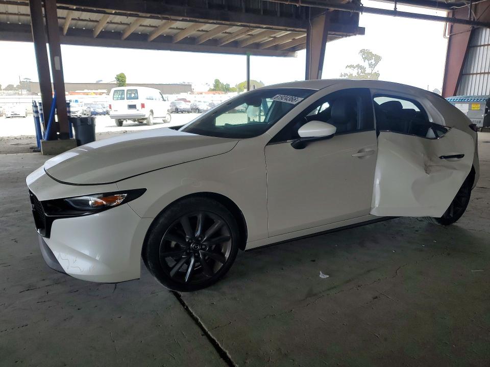 Auction sale of the 2021 Mazda 3, vin: JM1BPAKL6M1403403, lot number: 61924366