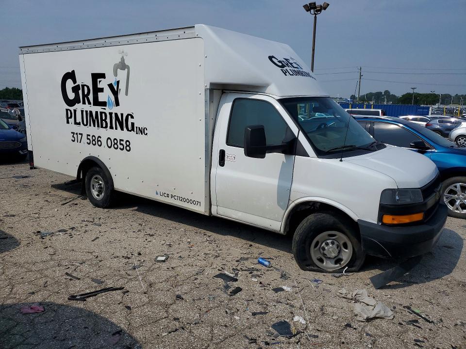 61188406 :رقم المزاد ، 1GB0GSF75M1310743 vin ، 2021 Chevrolet Express G3500 مزاد بيع