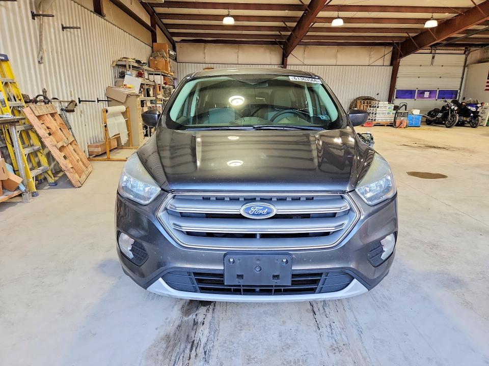 2017 Ford Escape მანქანა იყიდება აუქციონზე, vin: 1FMCU9GD6HUD02066, აუქციონის ნომერი: 61363566