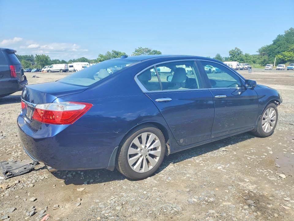 2015 Honda Accord მანქანა იყიდება აუქციონზე, vin: 1HGCR2F82FA149803, აუქციონის ნომერი: 60412256