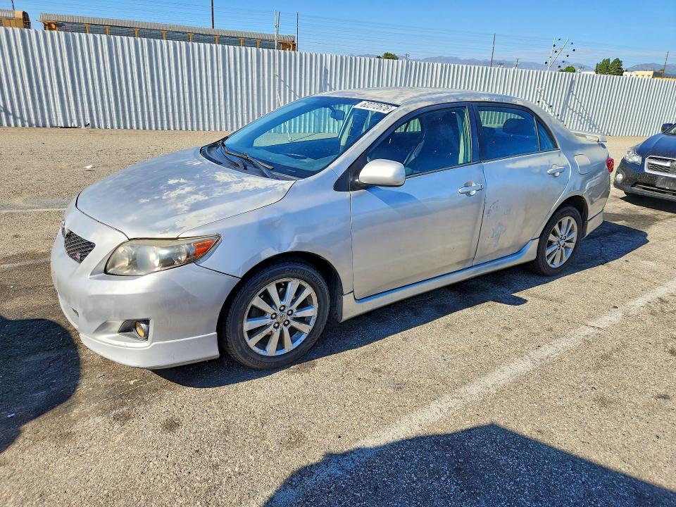 62272676 :رقم المزاد ، 1NXBU4EE8AZ239228 vin ، 2010 Toyota Corolla مزاد بيع