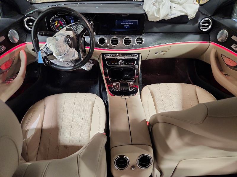 59629076 :رقم المزاد ، WDDZF4KB8HA173420 vin ، 2017 Mercedes-benz E مزاد بيع