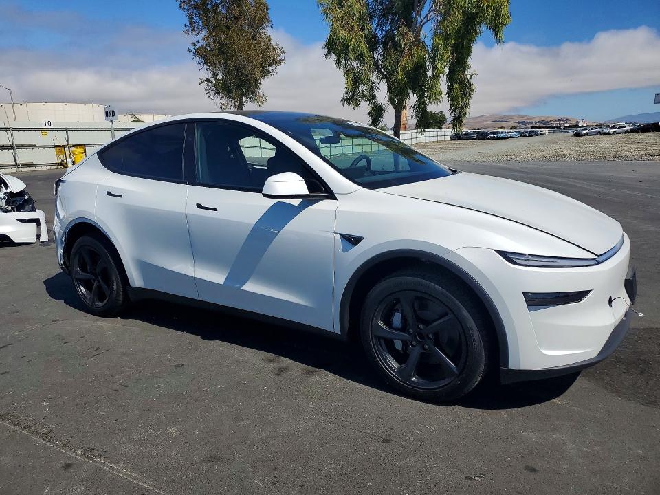 2026 Tesla Model Y მანქანა იყიდება აუქციონზე, vin: 7SAYGDED0TF647783, აუქციონის ნომერი: 59706056