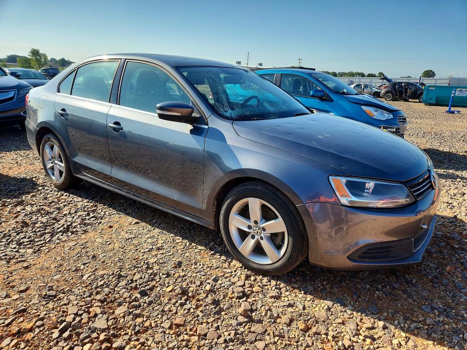 2014 Volkswagen Jetta მანქანა იყიდება აუქციონზე, vin: 3VWLL7AJ1EM398602, აუქციონის ნომერი: 59021326
