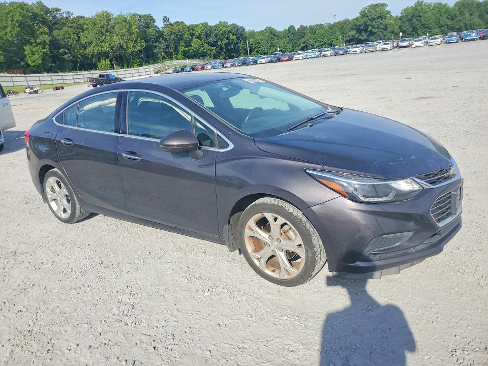 2017 Chevrolet Cruze მანქანა იყიდება აუქციონზე, vin: 1G1BF5SM6H7169357, აუქციონის ნომერი: 61910086