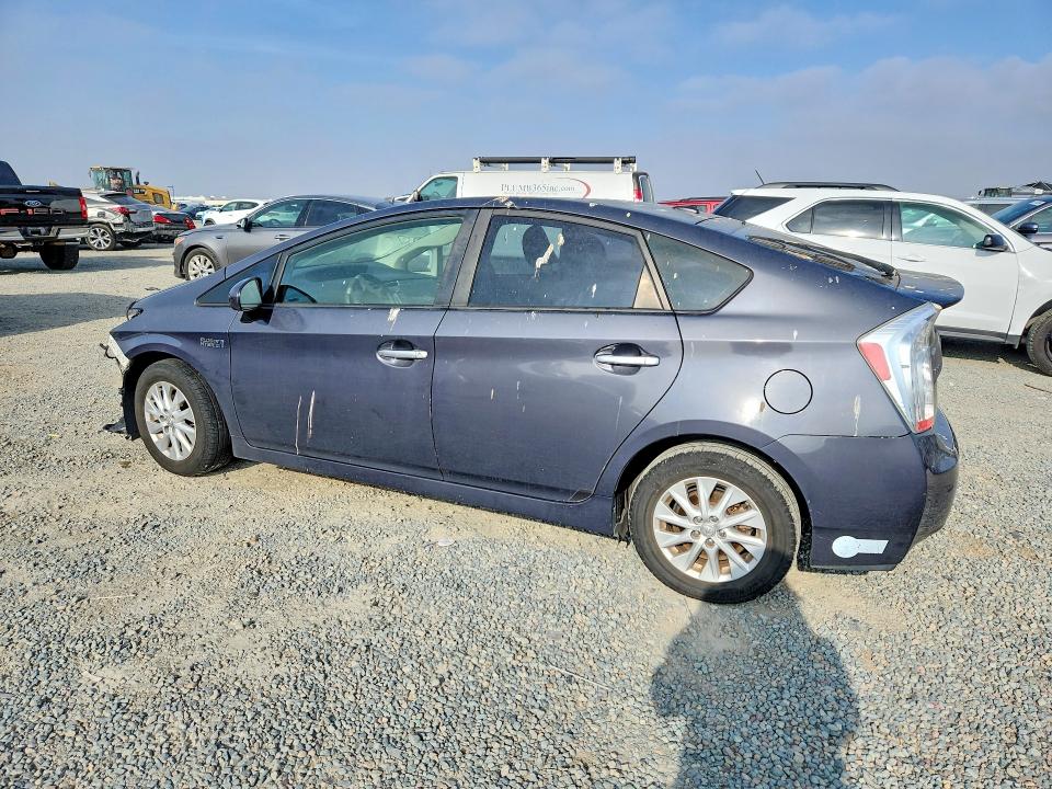 2014 Toyota Prius Plug-in Hybrid მანქანა იყიდება აუქციონზე, vin: JTDKN3DP7E3064478, აუქციონის ნომერი: 62874056