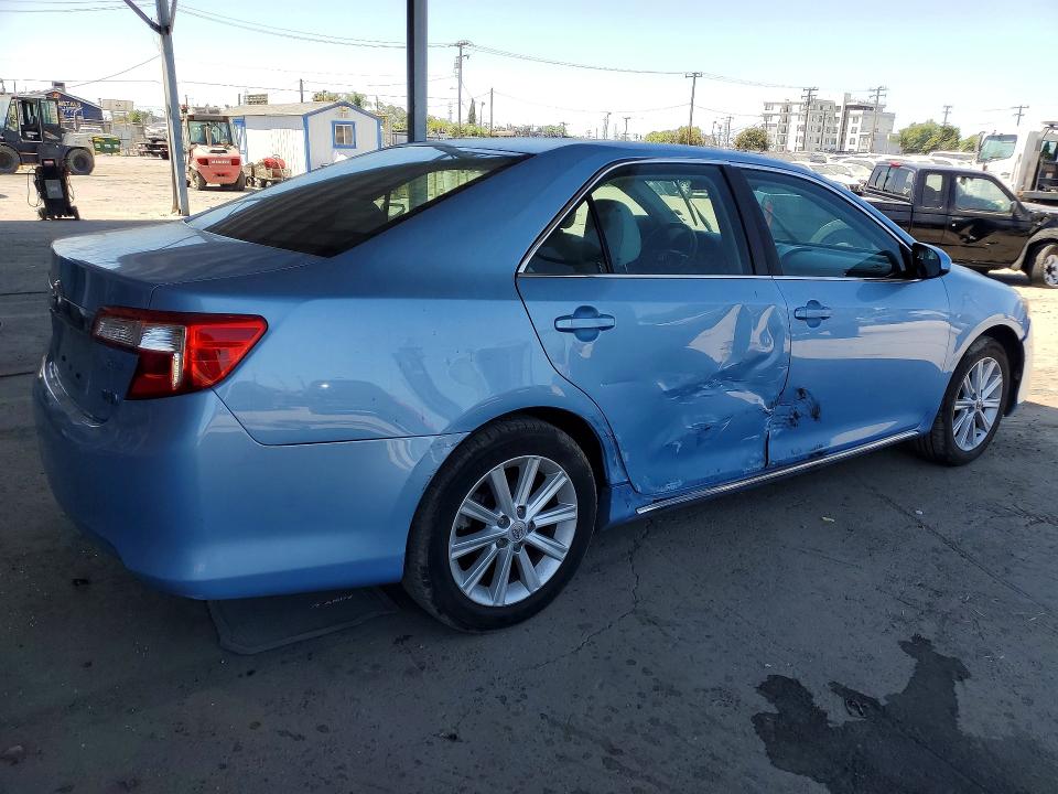 Продаж на аукціоні авто 2013 Toyota Camry Hybrid, vin: 4T1BD1FK4DU064399, номер лоту: 61036686