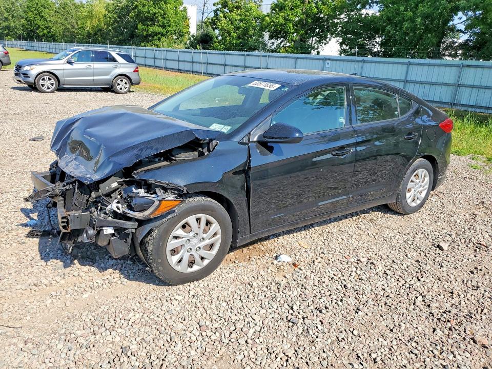 60571656 :رقم المزاد ، 5NPD74LF3JH400000 vin ، 2018 Hyundai Elantra مزاد بيع