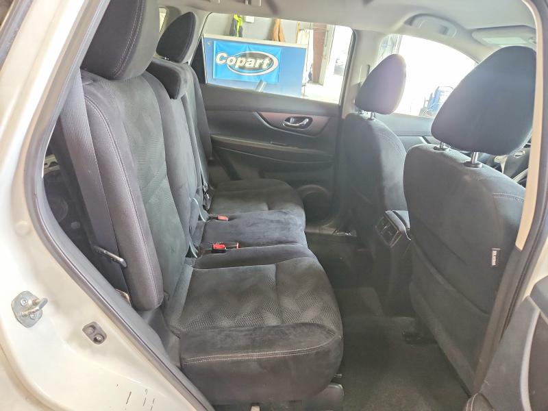 61570886 :رقم المزاد ، 5N1AT2MK0FC814803 vin ، 2015 Nissan Rogue مزاد بيع