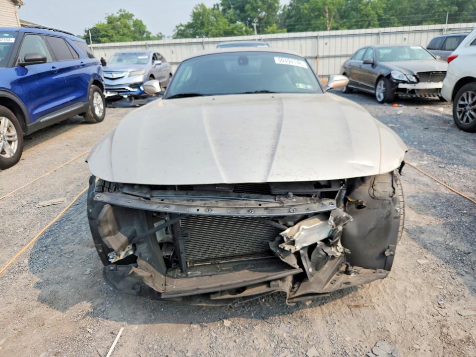 60494146 :رقم المزاد ، WBALM5C55BE379862 vin ، 2011 Bmw Z4 مزاد بيع