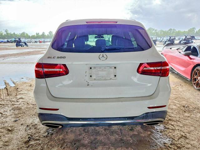 2017 Mercedes-benz Glc მანქანა იყიდება აუქციონზე, vin: WDC0G4JB0HF134643, აუქციონის ნომერი: 62485186