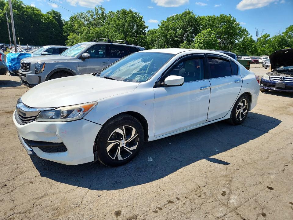 60008756 :رقم المزاد ، 1HGCR2F33HA140745 vin ، 2017 Honda Accord مزاد بيع