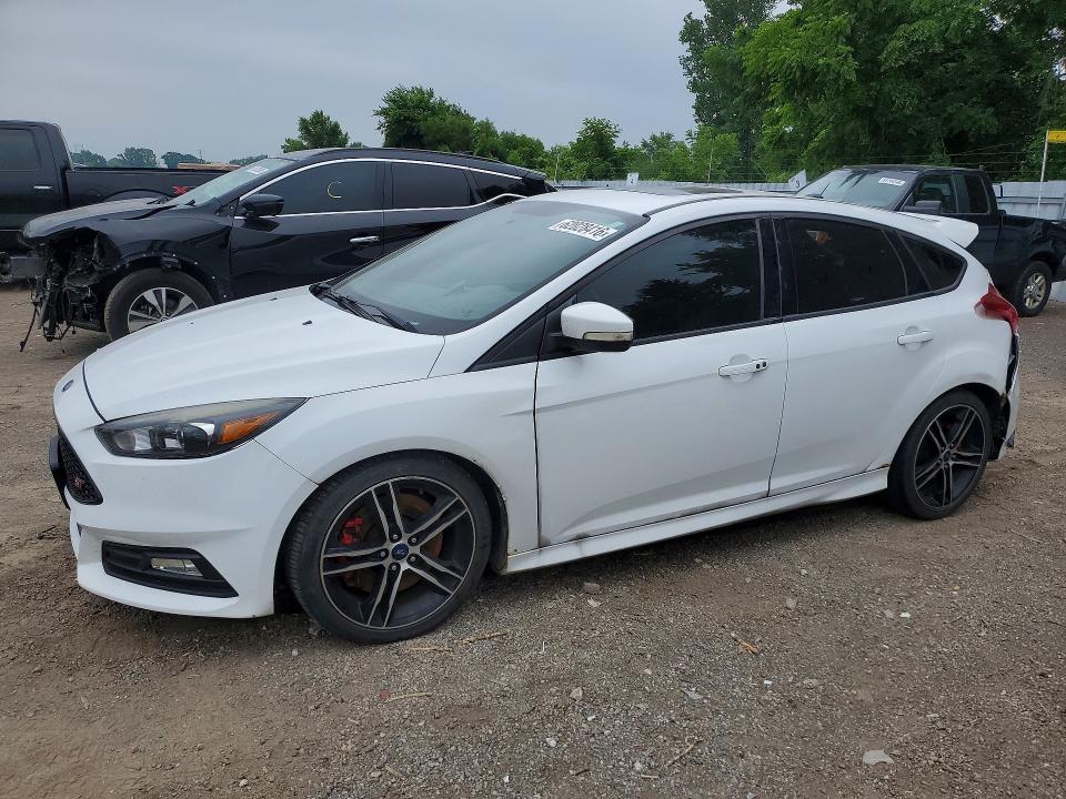 2016 Ford Focus მანქანა იყიდება აუქციონზე, vin: 1FADP3L95GL209841, აუქციონის ნომერი: 62028416
