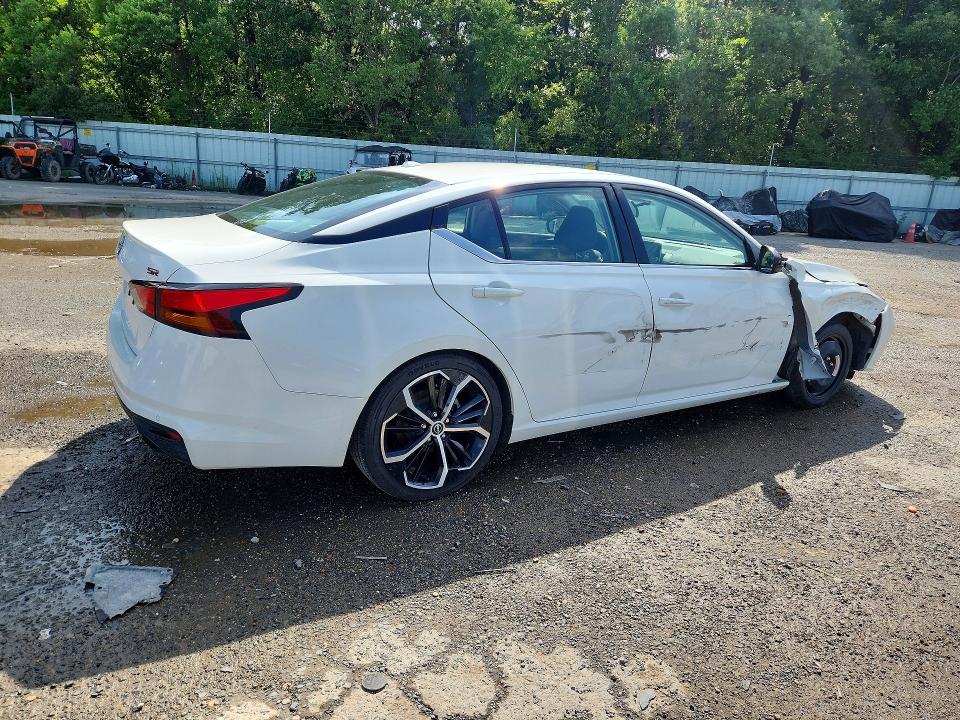 61760076 :رقم المزاد ، 1N4BL4CVXRN347047 vin ، 2024 Nissan Altima مزاد بيع