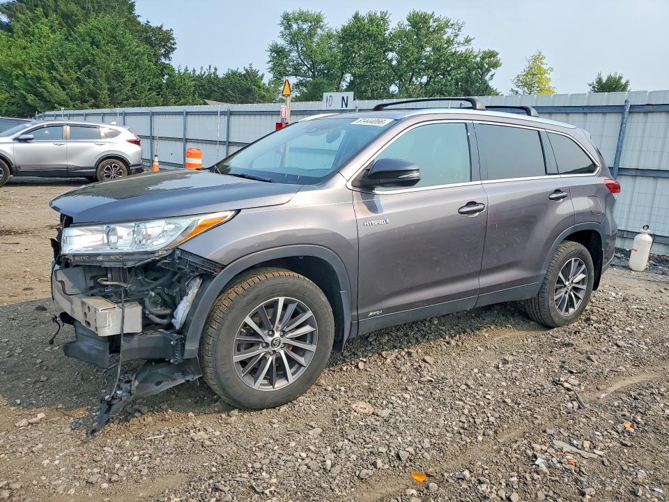 Продаж на аукціоні авто 2019 Toyota Highlander Hybrid, vin: 5TDJGRFH6KS058325, номер лоту: 61444066