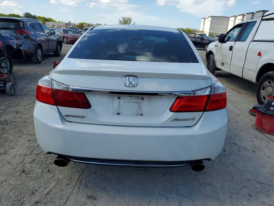 2015 Honda Accord მანქანა იყიდება აუქციონზე, vin: 1HGCR2F57FA239325, აუქციონის ნომერი: 62196066