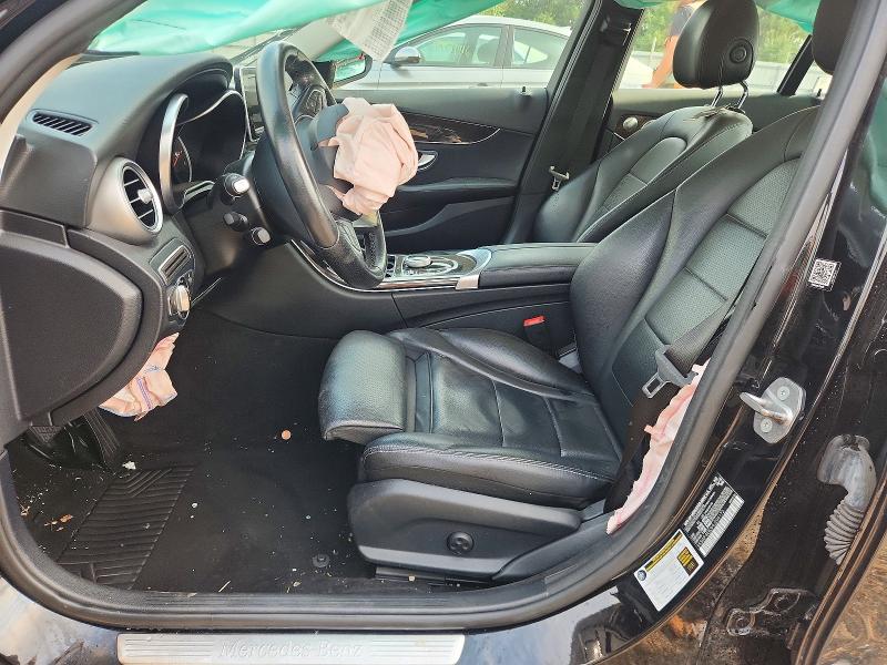 61727426 :رقم المزاد ، 55SWF4KB3HU204172 vin ، 2017 Mercedes-benz C مزاد بيع