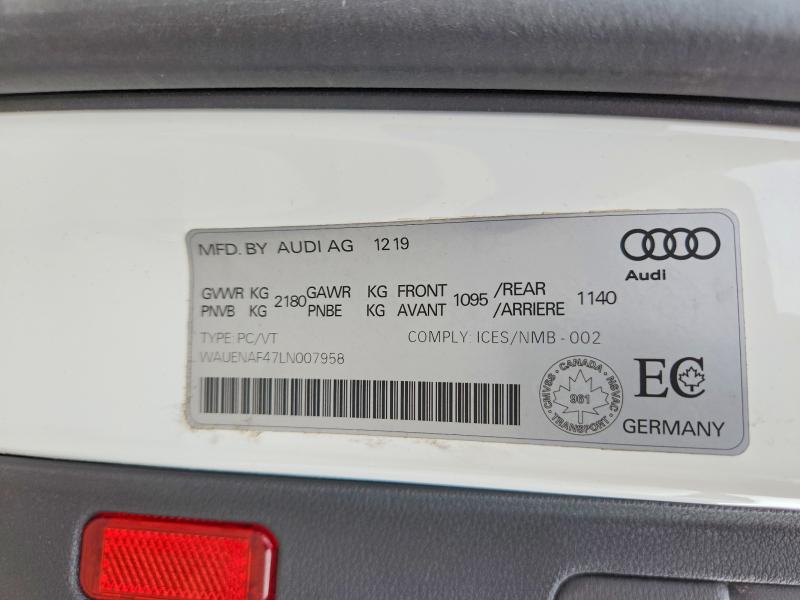 2020 Audi A4 მანქანა იყიდება აუქციონზე, vin: WAUENAF47LN007958, აუქციონის ნომერი: 61666576