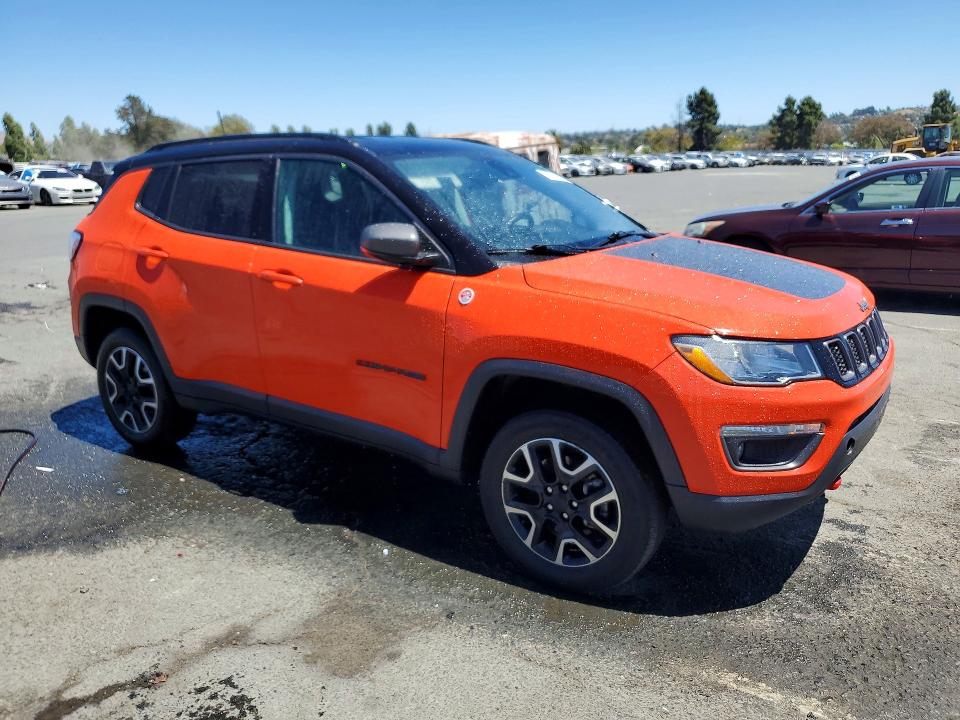 2021 Jeep Compass მანქანა იყიდება აუქციონზე, vin: 3C4NJDDB7MT529203, აუქციონის ნომერი: 60805246