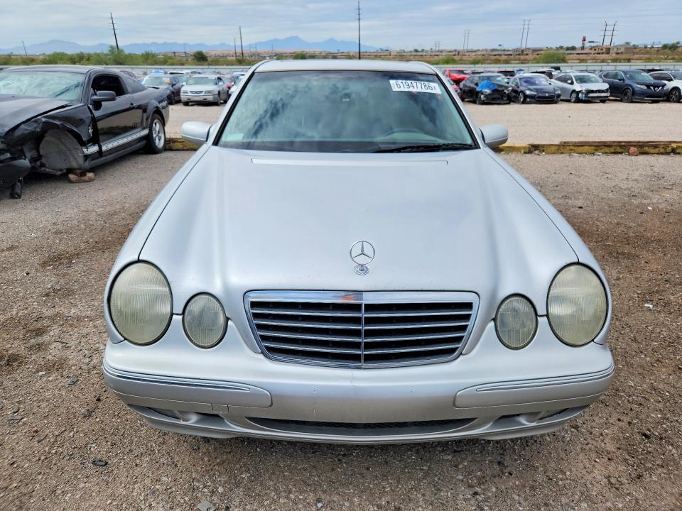 2000 Mercedes-benz E მანქანა იყიდება აუქციონზე, vin: WDBJF83J6YX034323, აუქციონის ნომერი: 61947786