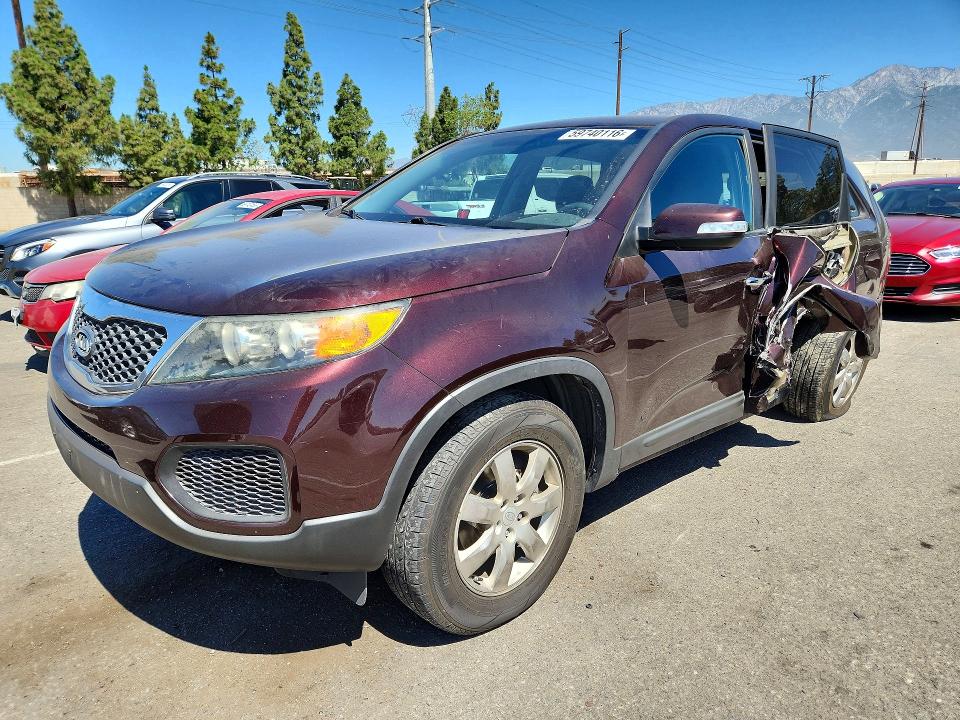 59740116 :رقم المزاد ، 5XYKT3A15BG042041 vin ، 2011 Kia Sorento مزاد بيع