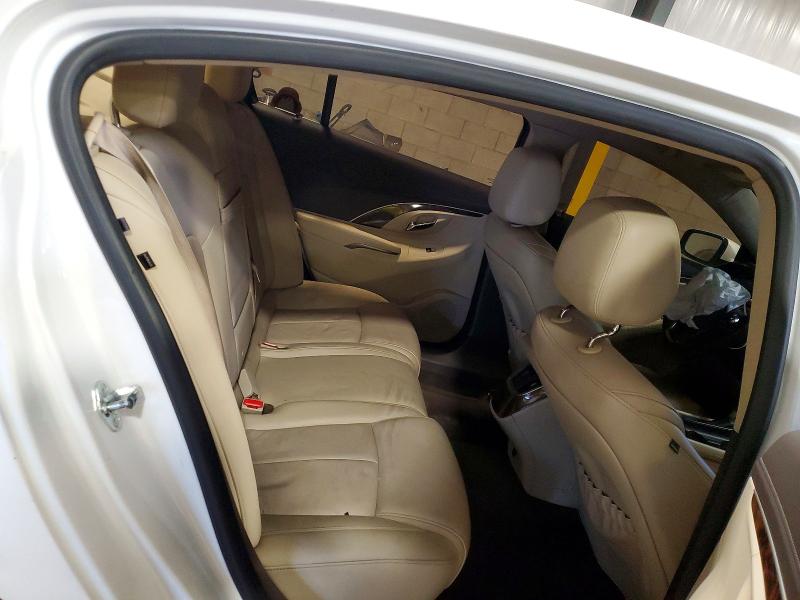 60365386 :رقم المزاد ، 1G4GB5GRXFF289495 vin ، 2015 Buick Lacrosse مزاد بيع