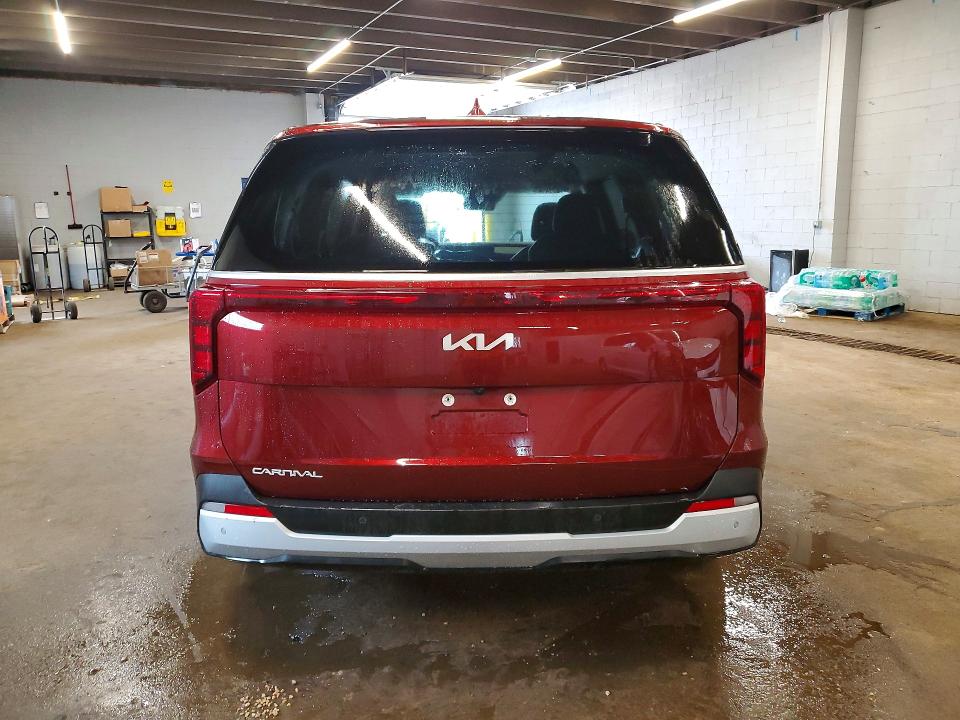 2026 Kia Carnival მანქანა იყიდება აუქციონზე, vin: KNDNB5K31T6611290, აუქციონის ნომერი: 60082036
