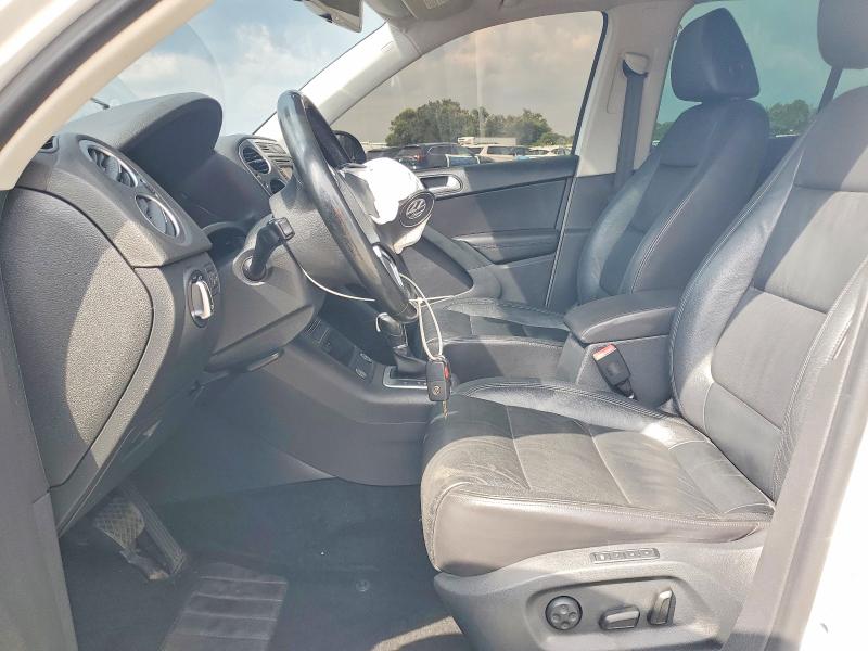 Продаж на аукціоні авто 2017 Volkswagen Tiguan, vin: WVGTV7AX9HK028121, номер лоту: 62989946