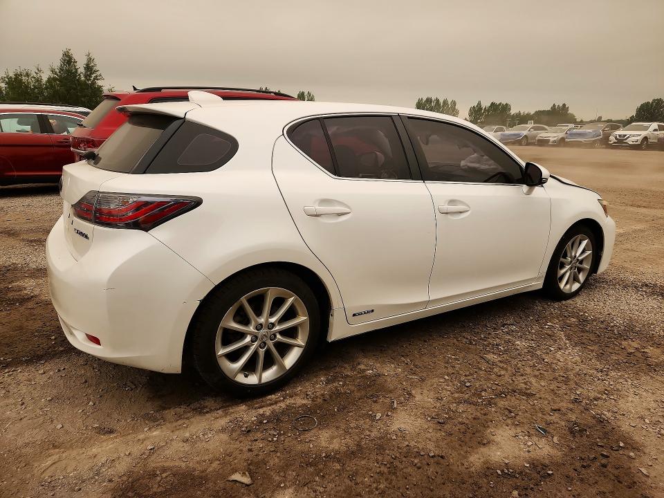 61093256 :رقم المزاد ، JTHKD5BH5B2007237 vin ، 2011 Lexus Ct مزاد بيع
