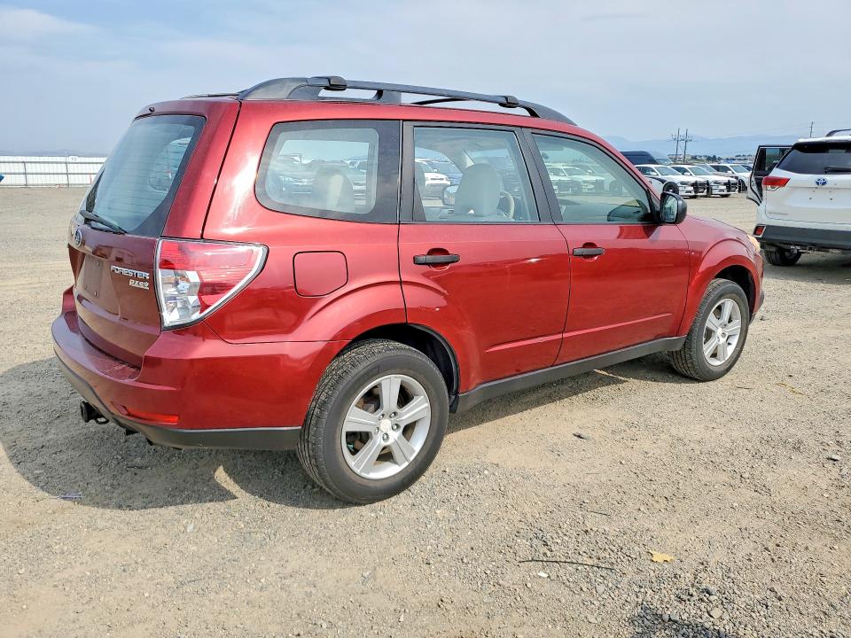 60699076 :رقم المزاد ، JF2SHABC7CH438536 vin ، 2012 Subaru Forester مزاد بيع