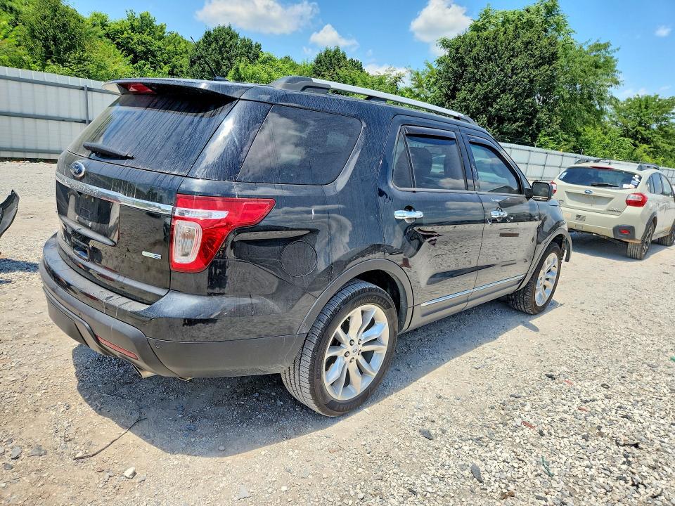 60184046 :رقم المزاد ، 1FM5K8F89DGA21238 vin ، 2013 Ford Explorer مزاد بيع