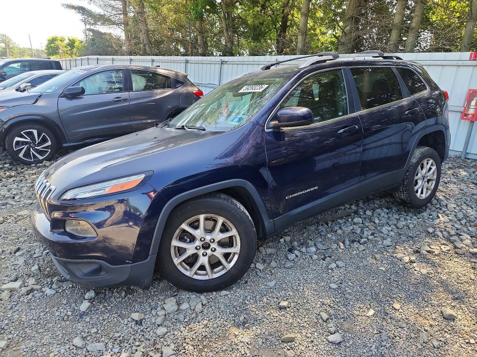 59393236 :رقم المزاد ، 1C4PJMCS2GW338622 vin ، 2016 Jeep Cherokee مزاد بيع