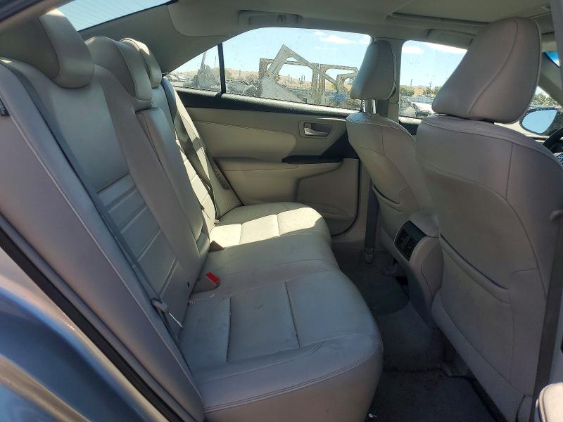 61957626 :رقم المزاد ، 4T1BD1FK8FU163374 vin ، 2015 Toyota Camry Hybrid مزاد بيع