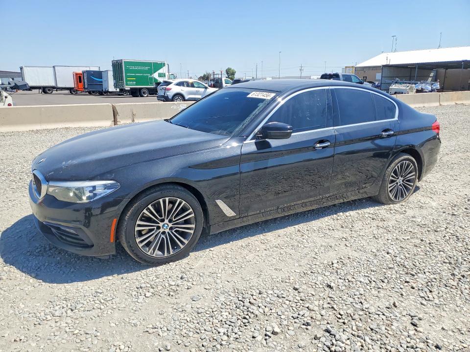 61321456 :رقم المزاد ، WBAJA7C38HG906929 vin ، 2017 Bmw 530 مزاد بيع