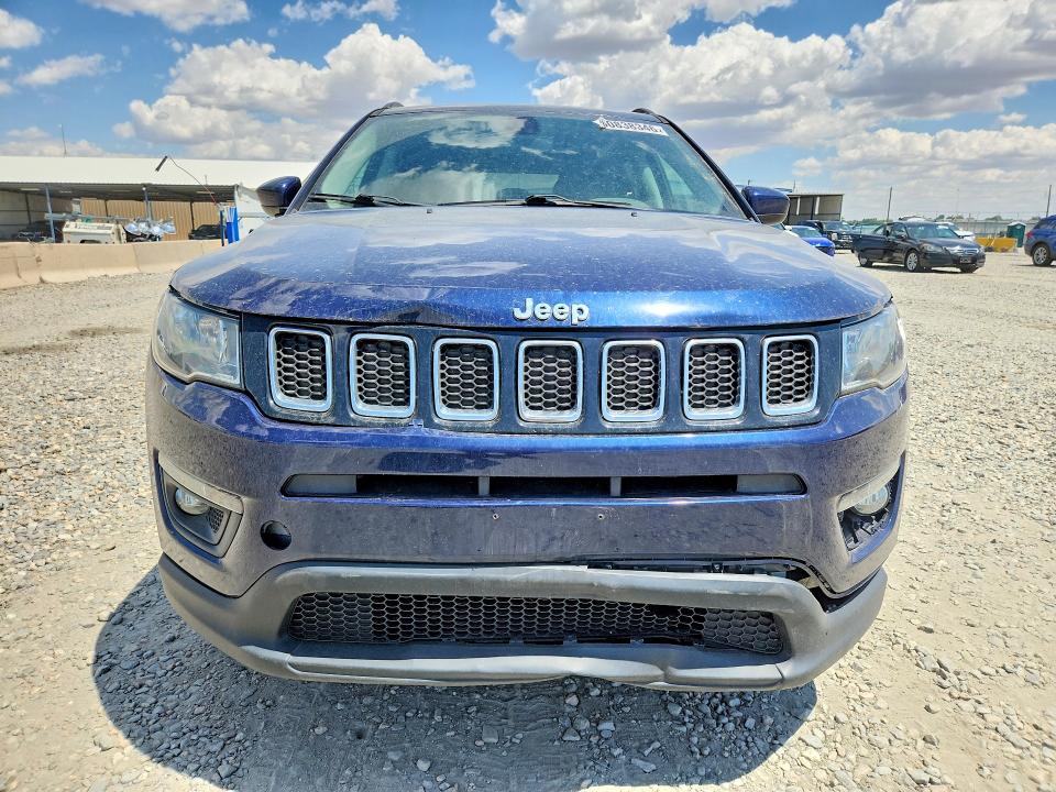 60838346 :رقم المزاد ، 3C4NJDBB3KT628679 vin ، 2019 Jeep Compass مزاد بيع