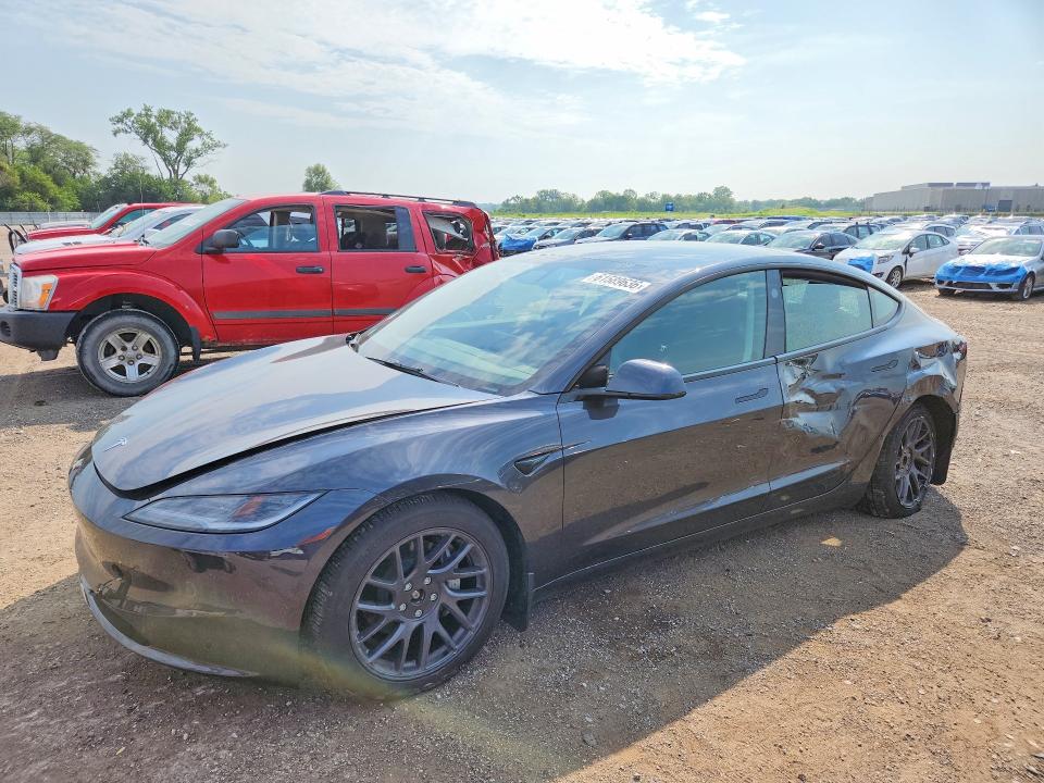 61589636 :رقم المزاد ، 5YJ3E1EB8SF997994 vin ، 2025 Tesla Model 3 مزاد بيع