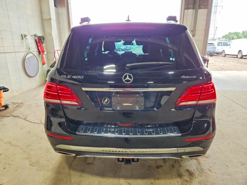 Продажа на аукционе авто 2019 Mercedes-benz Gle, vin: 4JGDA5GB2KB217295, номер лота: 60044976