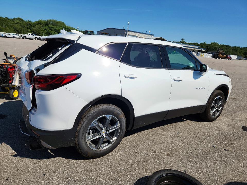 Продаж на аукціоні авто 2026 Chevrolet Blazer, vin: 3GNKBCR46TS174377, номер лоту: 62023796