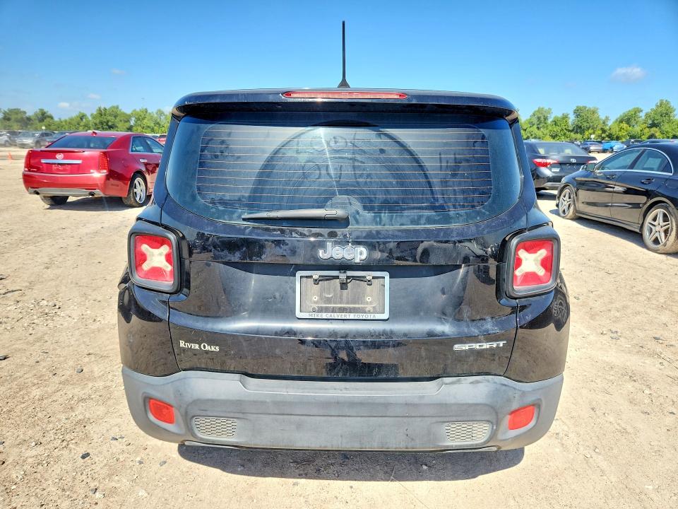 62464176 :رقم المزاد ، ZACCJAAT8FPB24318 vin ، 2015 Jeep Renegade مزاد بيع