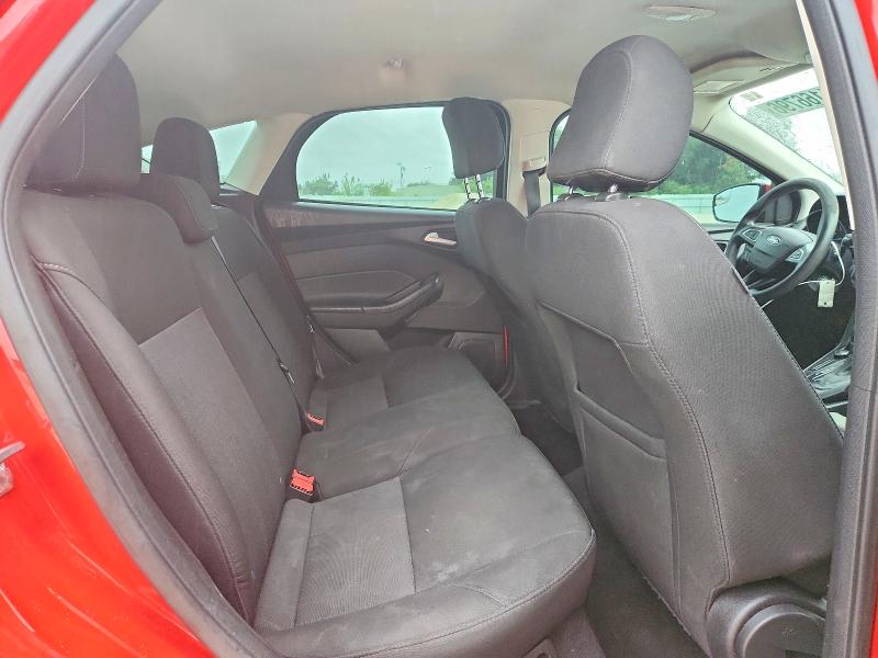 61166796 :رقم المزاد ، 1FADP3K26HL259203 vin ، 2017 Ford Focus مزاد بيع