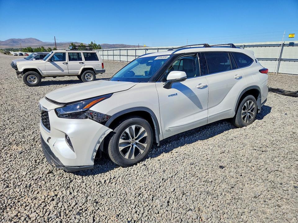 Продажа на аукционе авто 2021 Toyota Highlander, vin: 5TDHBRCH5MS050849, номер лота: 60063856