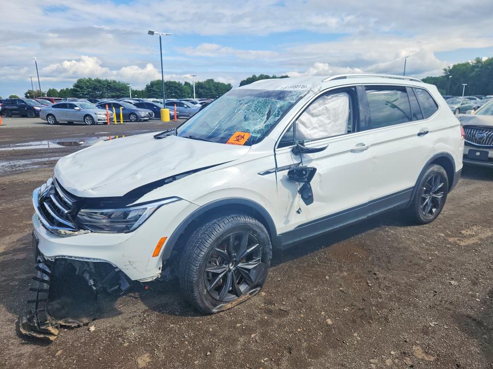 63169076 :رقم المزاد ، 3VV3B7AX8RM133354 vin ، 2024 Volkswagen Tiguan مزاد بيع