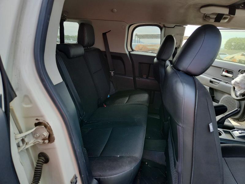 61762106 :رقم المزاد ، JTEBU4BF9EK190488 vin ، 2014 Toyota Fj Cruiser مزاد بيع