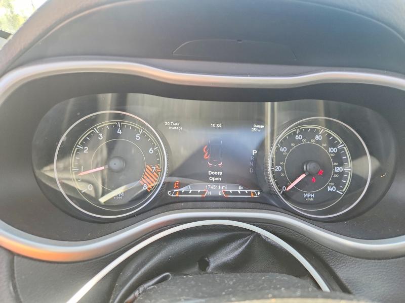 60986656 :رقم المزاد ، 1C4PJMBS6EW286281 vin ، 2014 Jeep Cherokee مزاد بيع