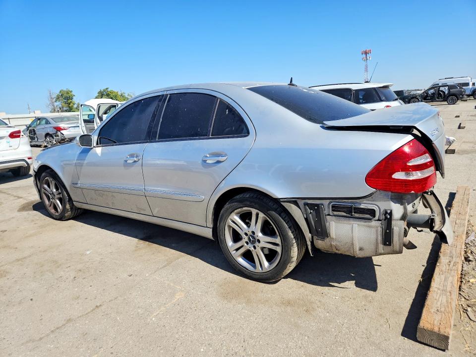Продажа на аукционе авто 2006 Mercedes-benz E, vin: WDBUF87J46X205493, номер лота: 63007716