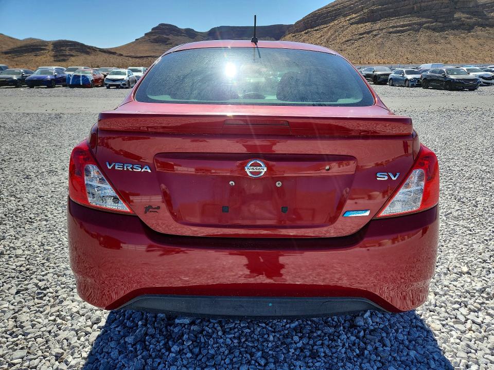 Продажа на аукционе авто 2015 Nissan Versa, vin: 3N1CN7APXFL814996, номер лота: 62430536