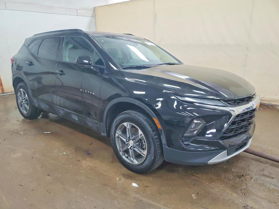 63144846 :رقم المزاد ، 3GNKBCR48RS180447 vin ، 2024 Chevrolet Blazer مزاد بيع