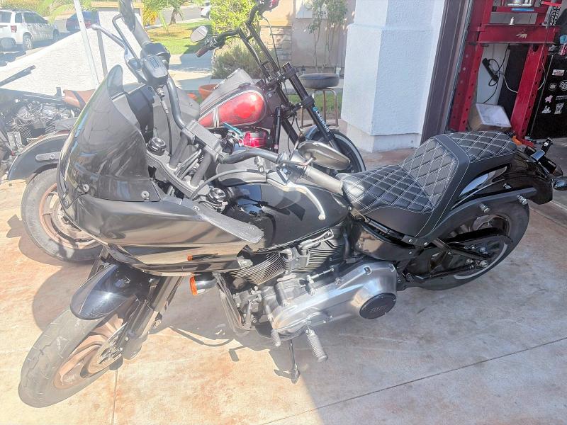 62463486 :رقم المزاد ، 1HD1YXZ23RB013772 vin ، 2024 Harley-davidson Fxlrst مزاد بيع