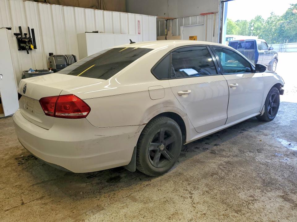 Продаж на аукціоні авто 2012 Volkswagen Passat, vin: 1VWAP7A37CC072881, номер лоту: 62045356